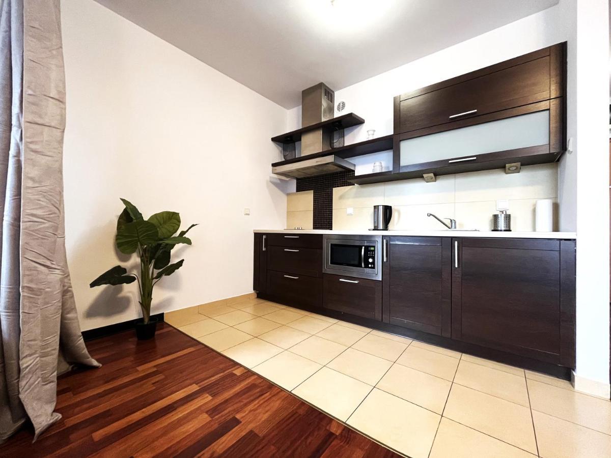 Jagielly Apartment ~ Self Check-In 24H ~ Parking & Lift Wrocław Exterior foto